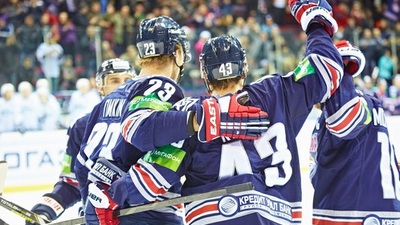 Хоккеисты «Магнитки»