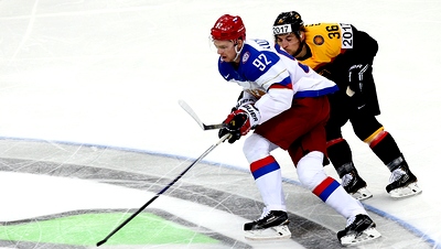 Евгений Кузнецов в матче со сборной Германии