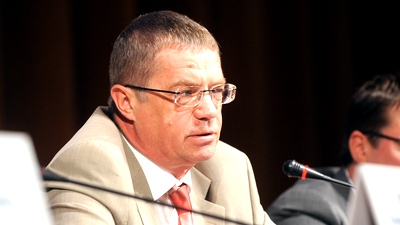 Александр Медведев