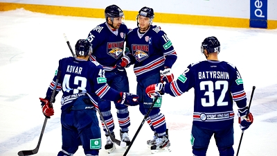 «Магнитка» продлила победную серию до четырех матчей