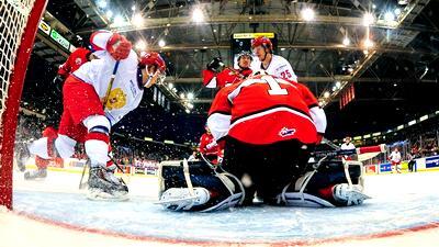 За океаном состоялся первый матч в рамках Subway Super Series
