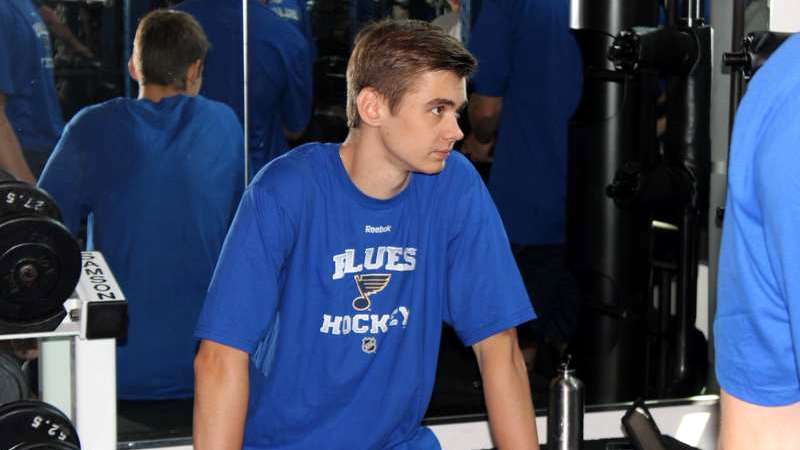 Максим Летунов