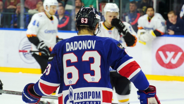 Евгений Дадонов