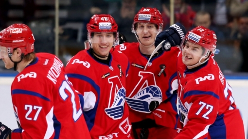 Хоккеисты «Локомотива»