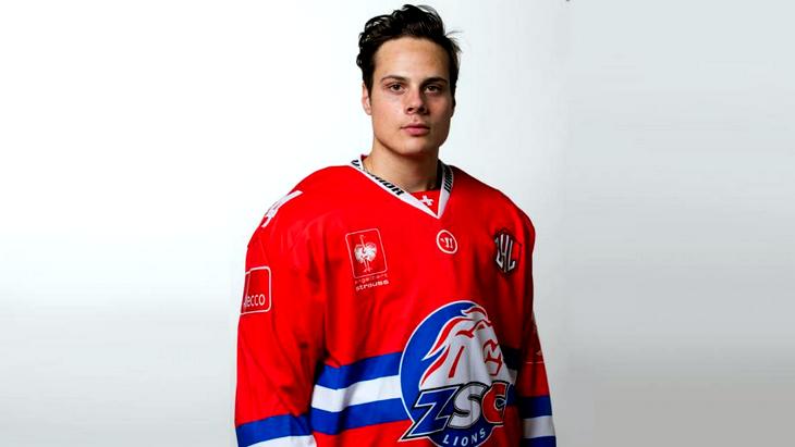 Остон Мэтьюз 