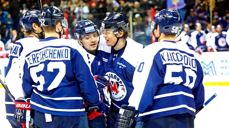 «Магнитка» на своем льду переиграла «Динамо»