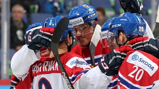 Давид Пастрняк принимает поздравления