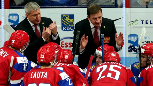 Олег Браташ (слева)