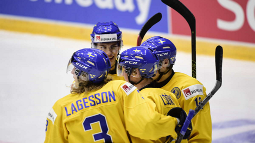Хоккеисты сборной Швеции