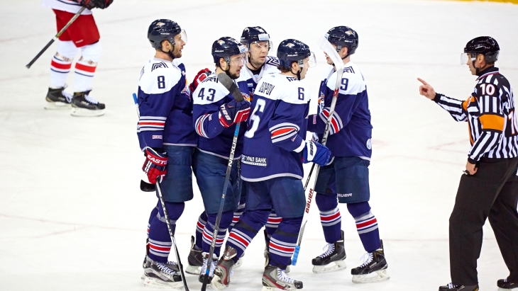 «Металлург» принимал ЦСКА