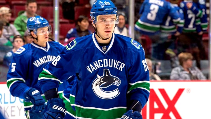 Никита Трямкин провел дебютную игру в НХЛ