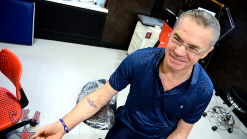 Александр Медведев