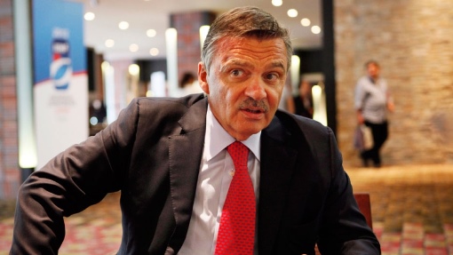 Рене Фазель