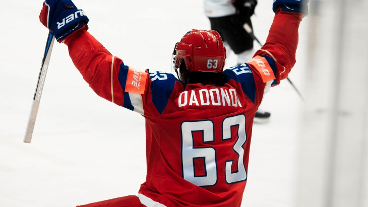 Евгений Дадонов