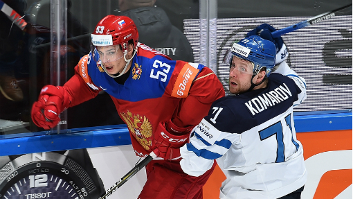 Лео Комаров