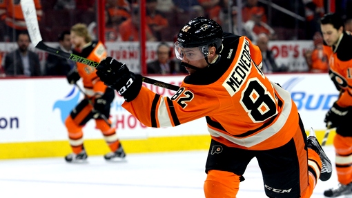 Евгений Медведев