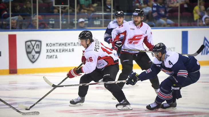 «Авангард» обыграл «Магнитку» и стал победителем мемориала Ромазана