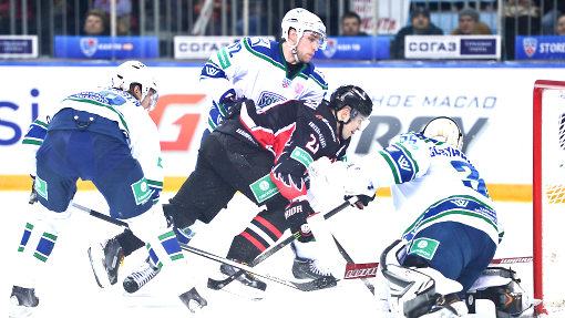 «Авангард» — «Югра»