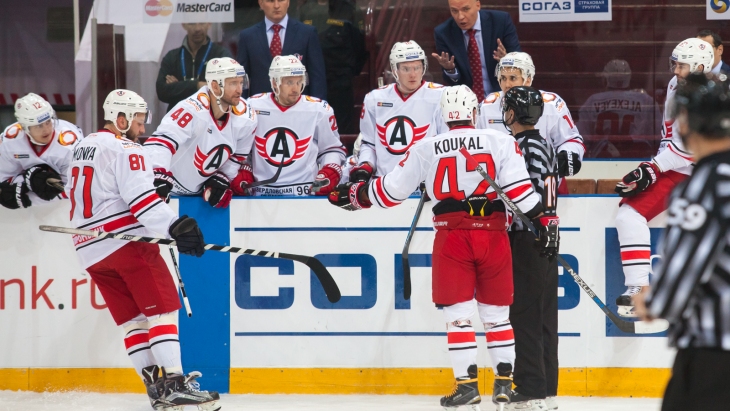 Хоккеисты «Автомобилиста»