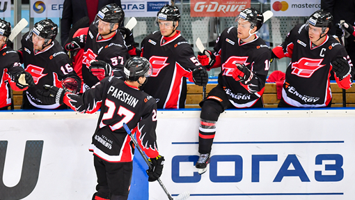 «Авангард» уступил на последних секундах