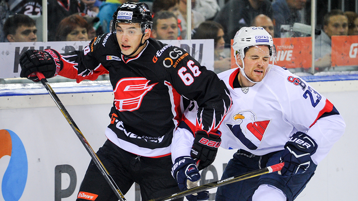 «Авангард» — «Слован»