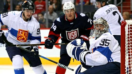 Американцы выиграли два из трех выставочных матча перед Кубком мира