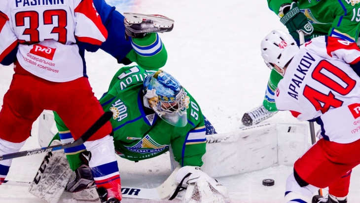 «Салават Юлаев» уступил «Локомотиву»