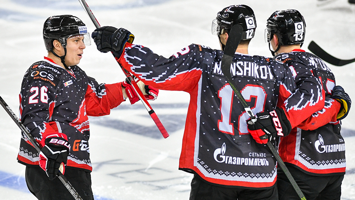 Хоккеисты «Авангарда»