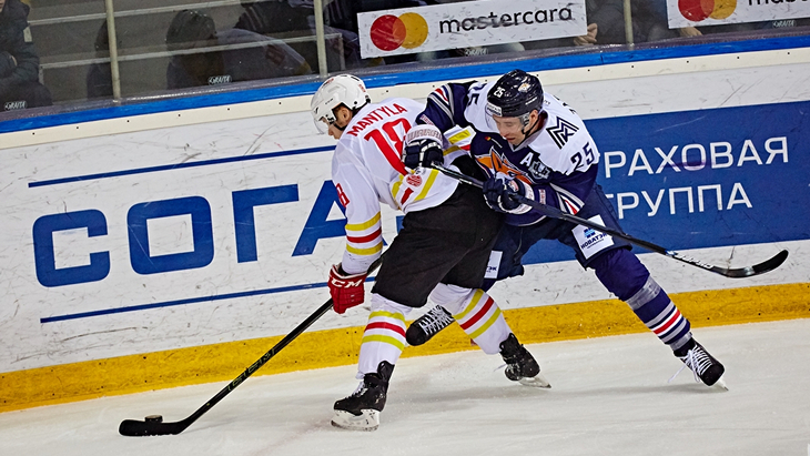 «Металлург» — «Куньлунь»