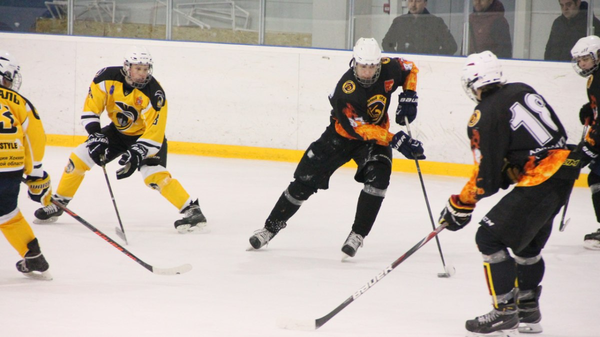 Матч юниорских команд в Электростали закончился массовой дракой