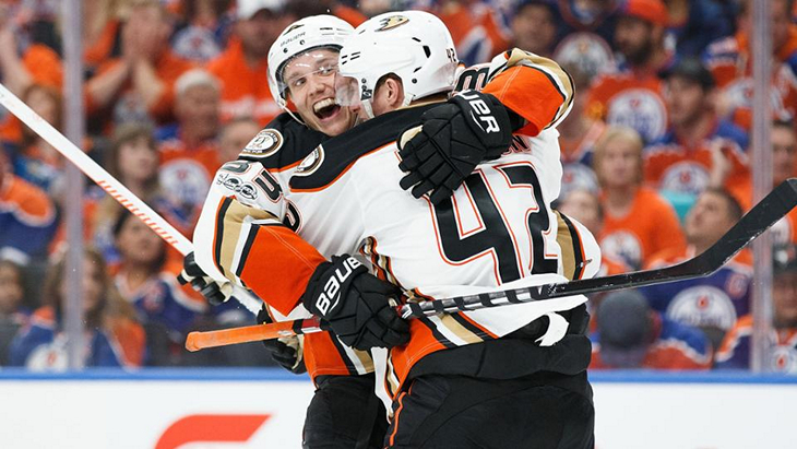 Хоккеисты «Анахайма»