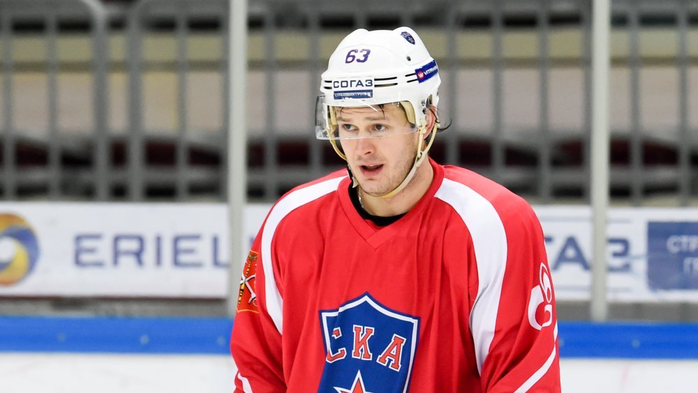 Евгений Дадонов