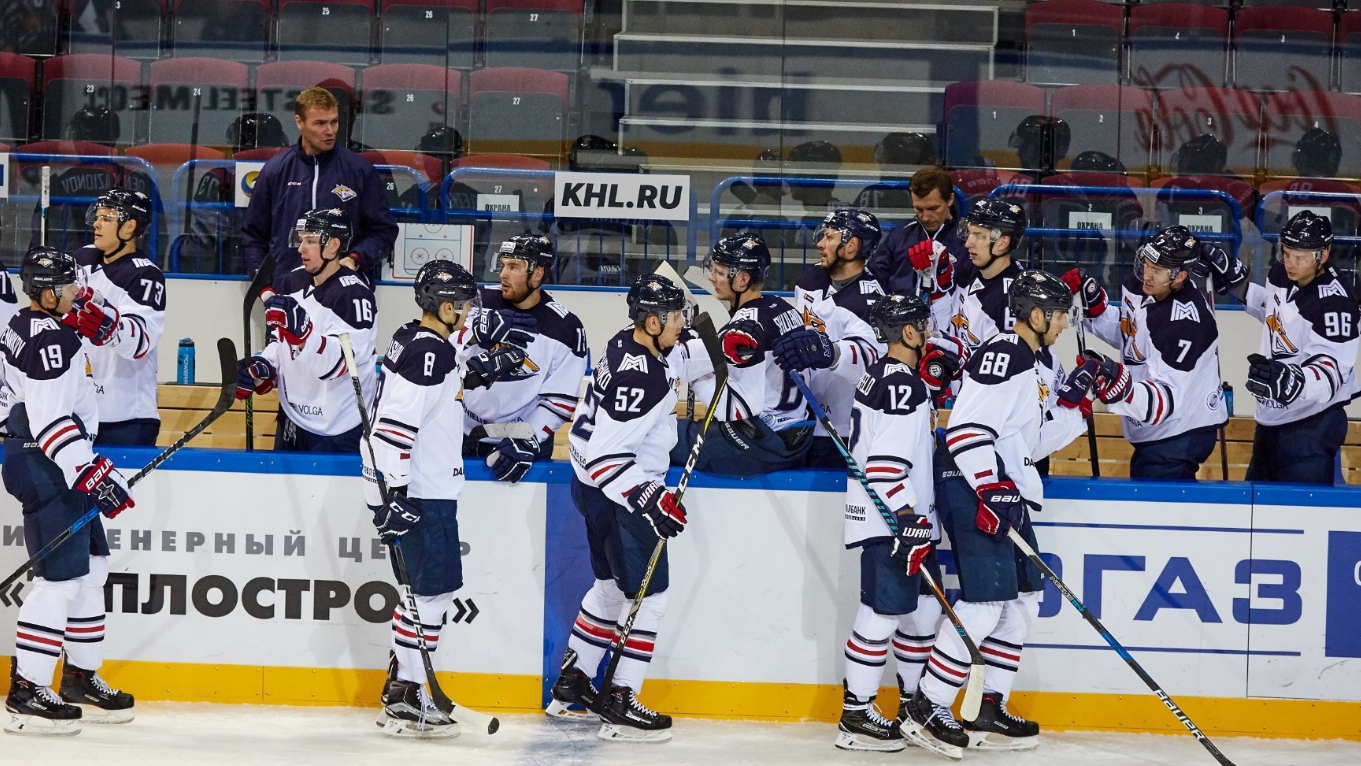 «Магнитка» уступила «Автомобилисту»