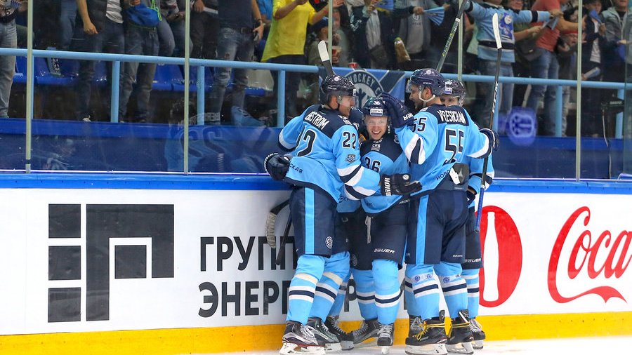 Хоккеисты «Сибири»