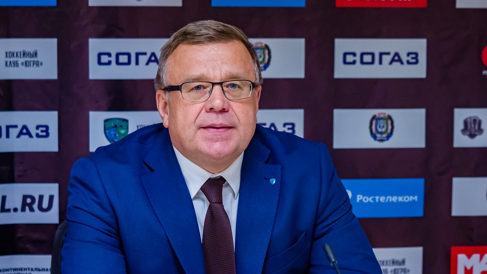 Игорь Захаркин