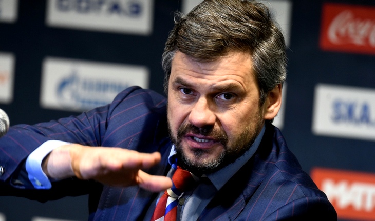 Дмитрий Квартальнов