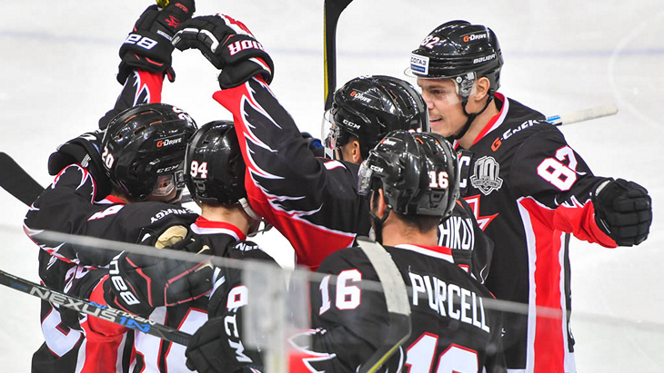 Хоккеисты «Авангарда»