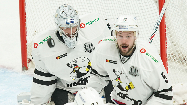 Хоккеисты «Трактора»