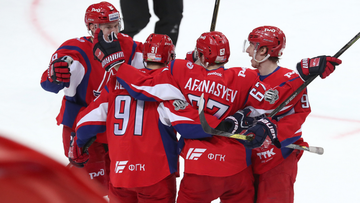 Хоккеисты «Локомотива»