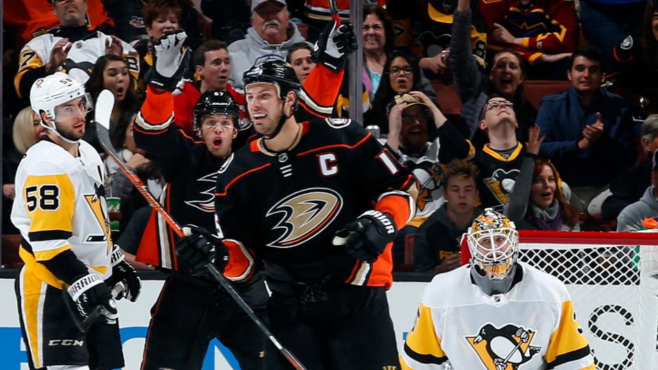 «Питтсбург» уступил «Анахайму»