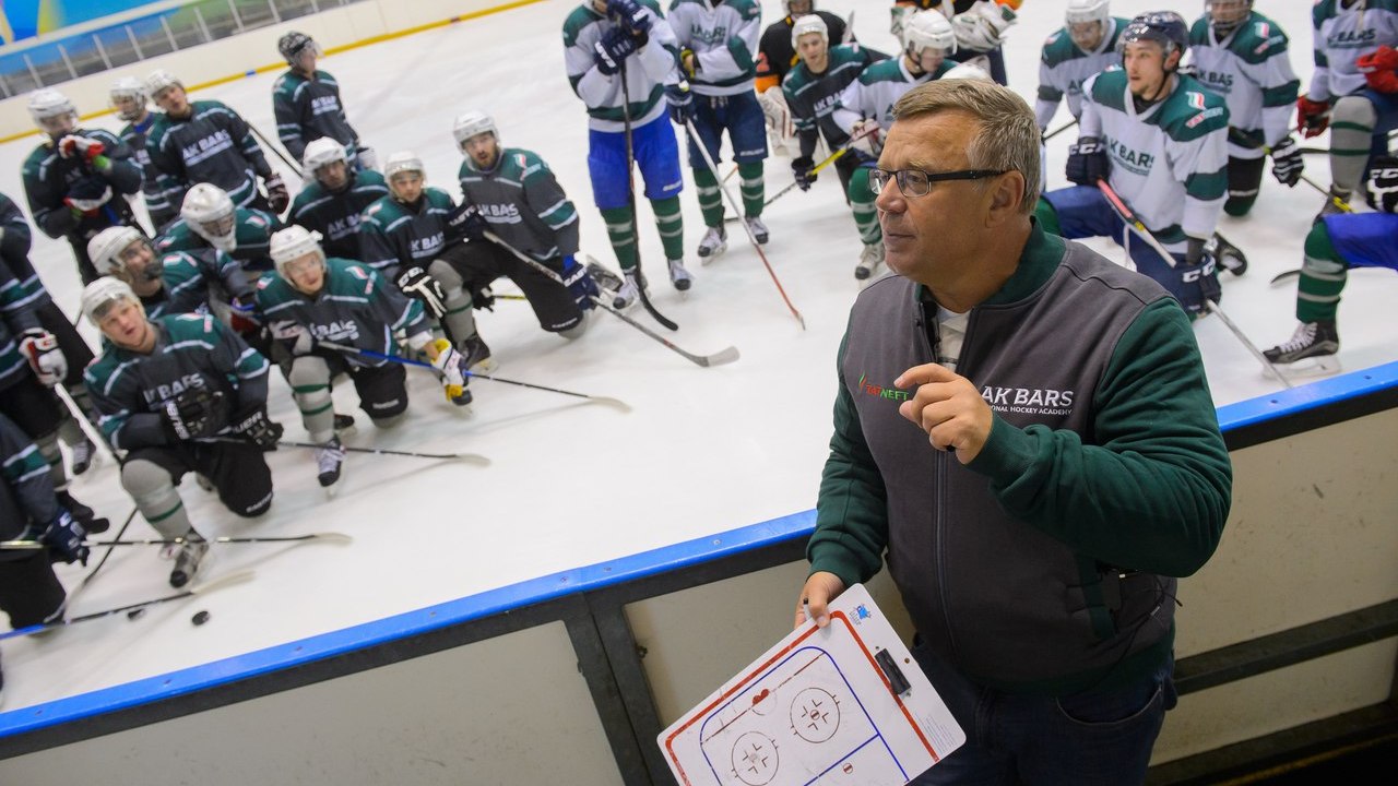 Игорь Захаркин