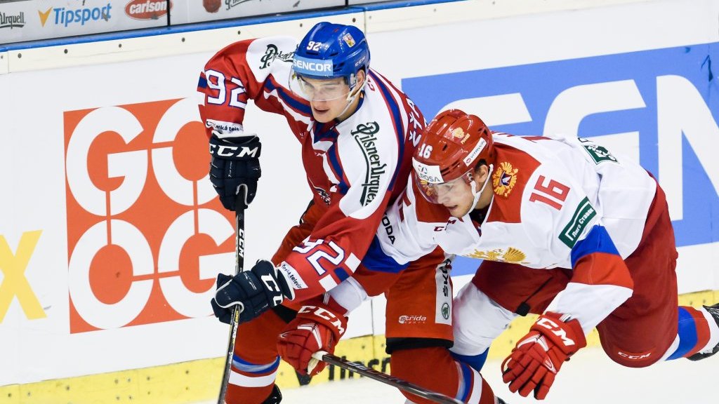 В заключительном матче в Пардубице россияне уступили чехам (1:2)