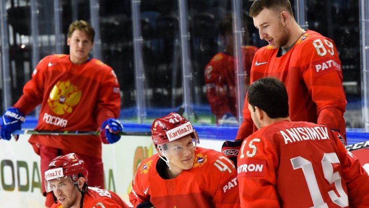 Хоккеисты сборной России