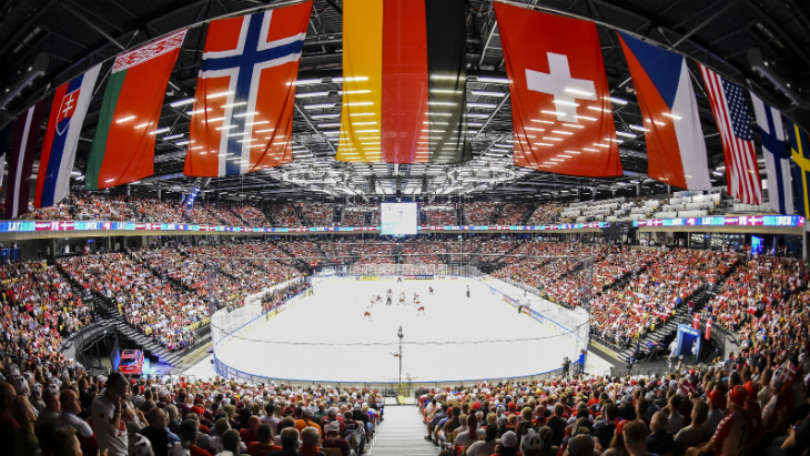 Ледовая арена в Хернинге