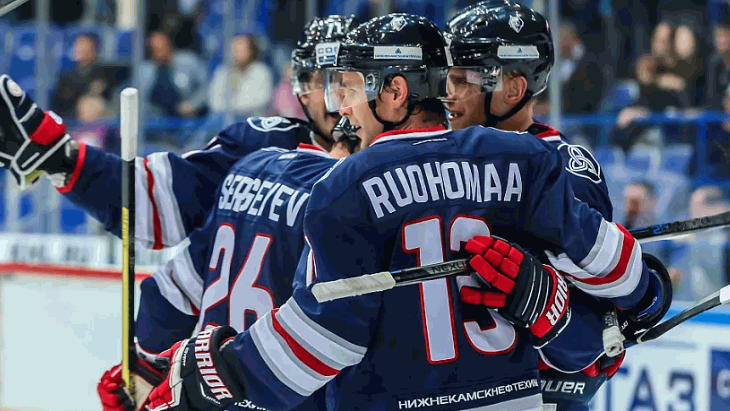 Хоккеисты «Нефтехимика»