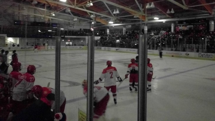 Проблемы с освещением на арене