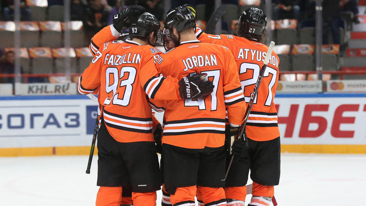 Хоккеисты «Амура»