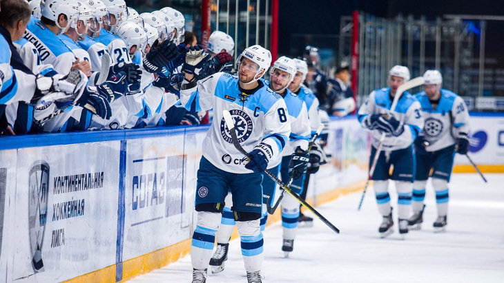 «Сибирь» побеждает во Владивостоке