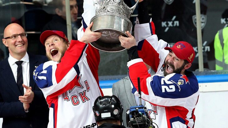 ЦСКА с Кубком Гагарина