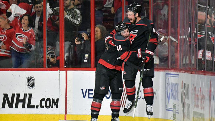 Хоккеисты «Каролины»